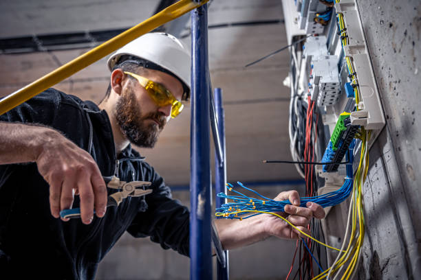 Best Emergency Electrical Repair  in Privateer, SC